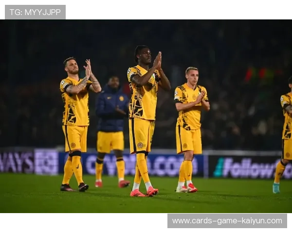 费耶诺德锁定意甲速度型前场,开启欧洲足球新时代 费耶诺德锁定意甲速度型前场,开启欧洲足球新时代