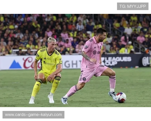 迈阿密国际中前场联动紧密,配合效果显著